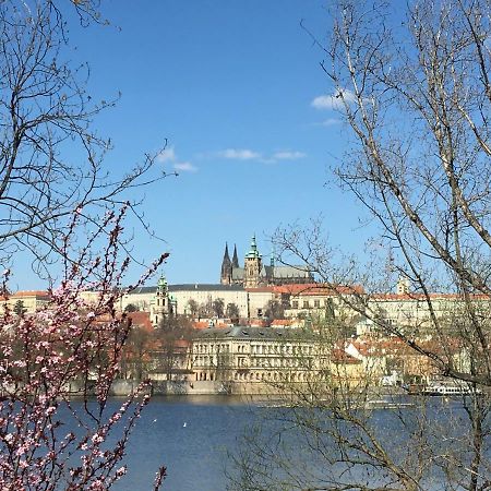 The Dancing House Residence, Two Bedroom Apartment With Balcony Near River! Praga Zewnętrze zdjęcie